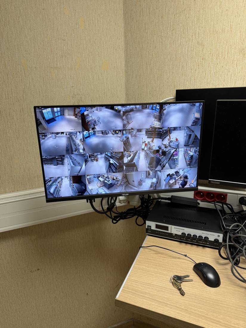Poste de supervision vidéosurveillance professionnel